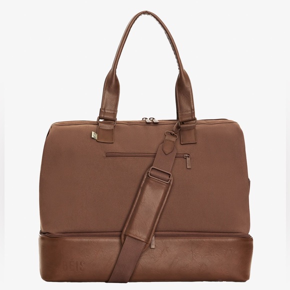BEIS Handbags - NWT BEIS The Weekender in Maple